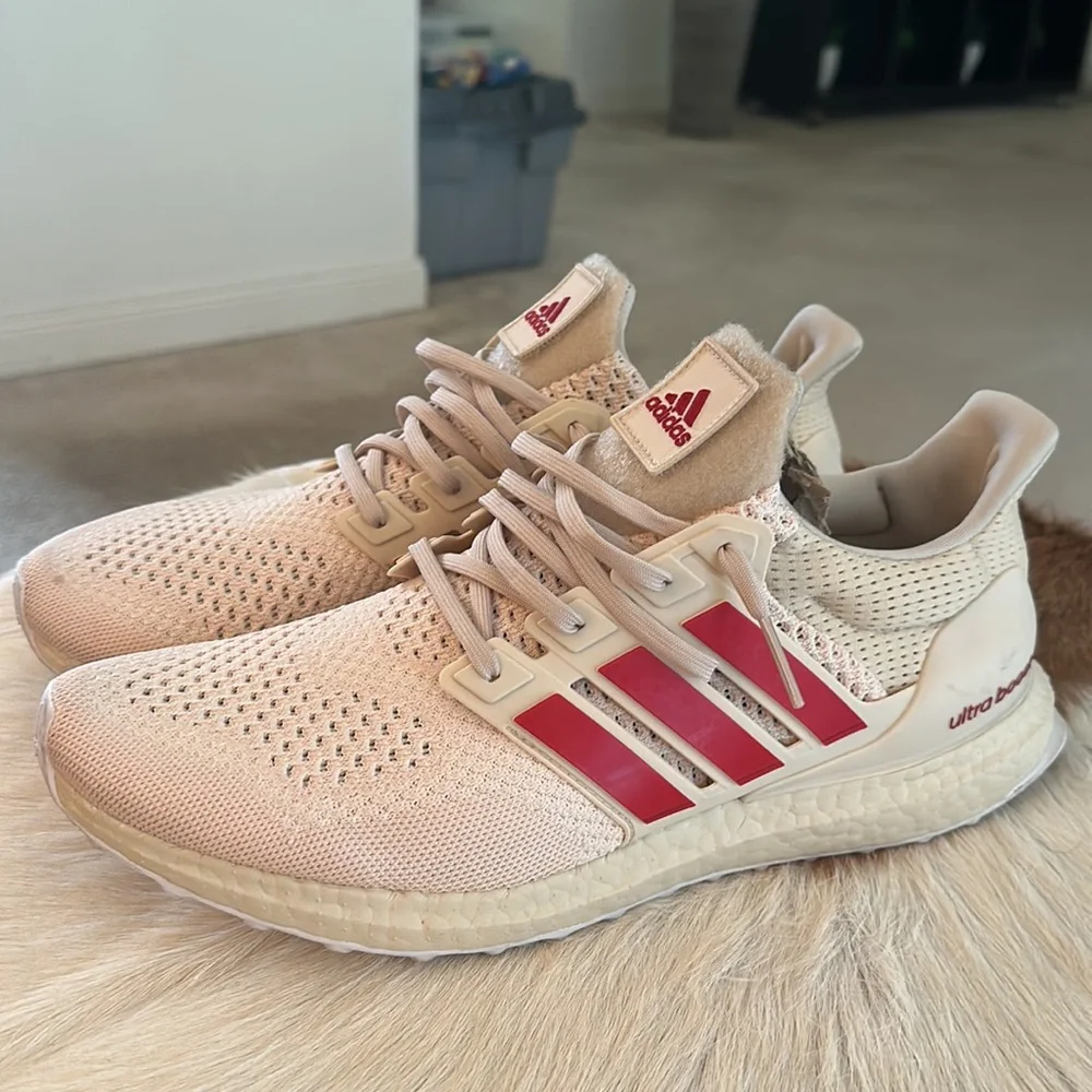 Adidas Ultraboost Size 12 - Picture 4 of 10